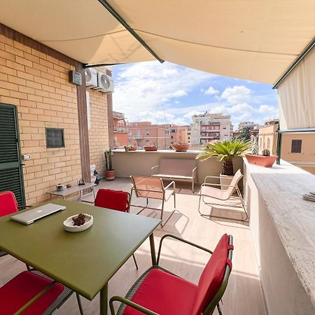 Attico Urbano Terrazza Su Roma Metro A Cornelia Apartment ภายนอก รูปภาพ
