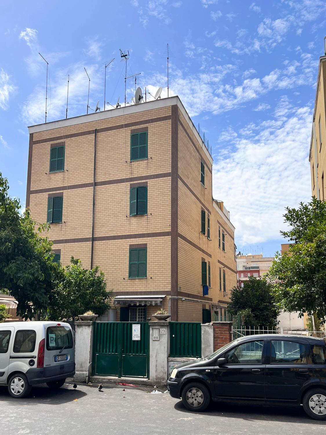 Attico Urbano Terrazza Su Roma Metro A Cornelia Apartment ภายนอก รูปภาพ